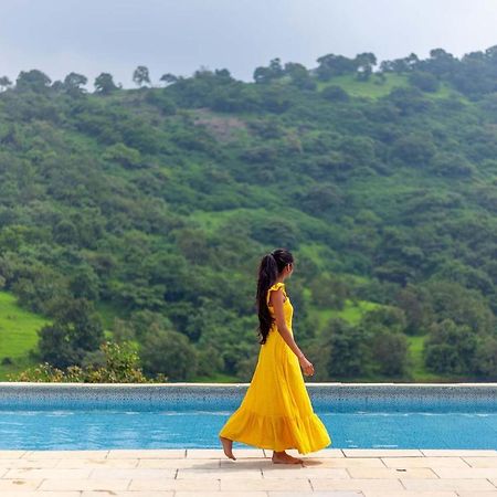 Stayvista'S Shivom Villa 12 - A Serene Escape With Views Of The Valley And Lake Lonavala Eksteriør bilde