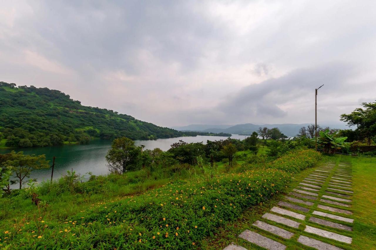Stayvista'S Shivom Villa 12 - A Serene Escape With Views Of The Valley And Lake Lonavala Eksteriør bilde