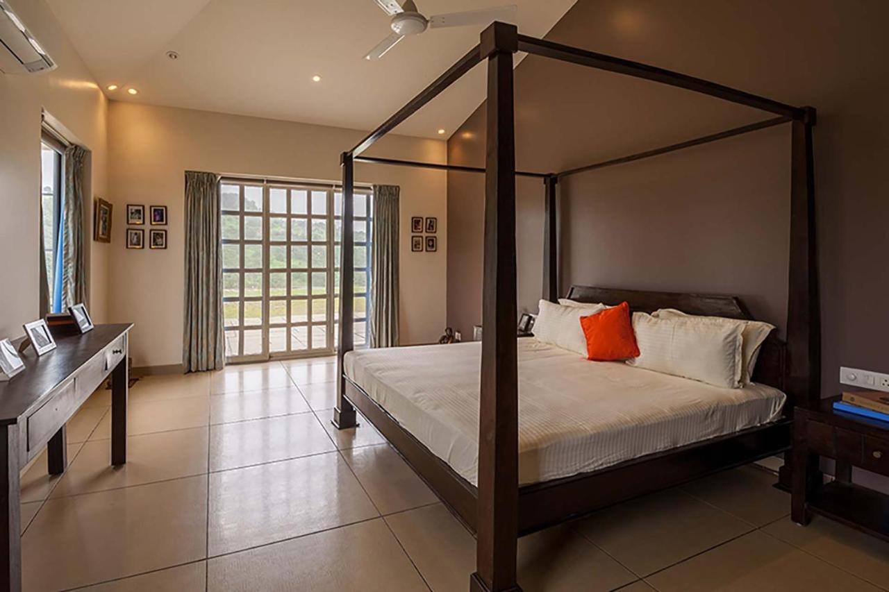 Stayvista'S Shivom Villa 12 - A Serene Escape With Views Of The Valley And Lake Lonavala Eksteriør bilde