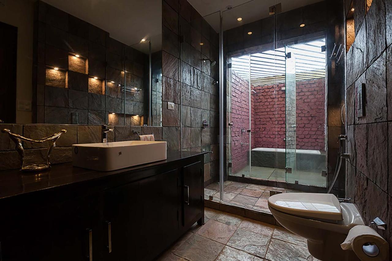 Stayvista'S Shivom Villa 12 - A Serene Escape With Views Of The Valley And Lake Lonavala Eksteriør bilde