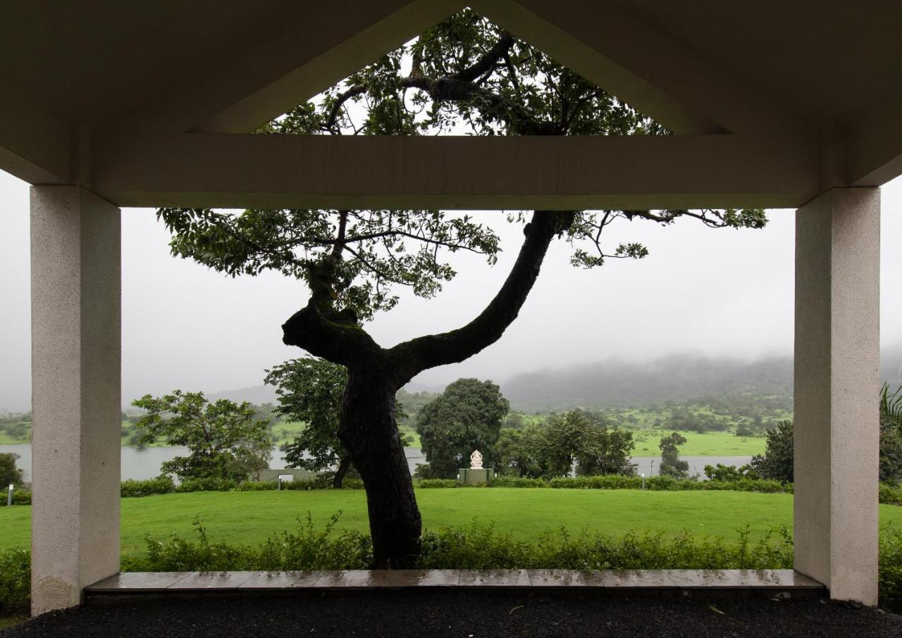 Stayvista'S Shivom Villa 12 - A Serene Escape With Views Of The Valley And Lake Lonavala Eksteriør bilde